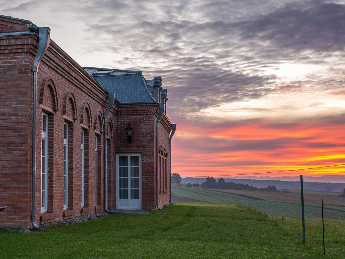 Dworek Atrium Tomaszów Lubelski Exterior foto